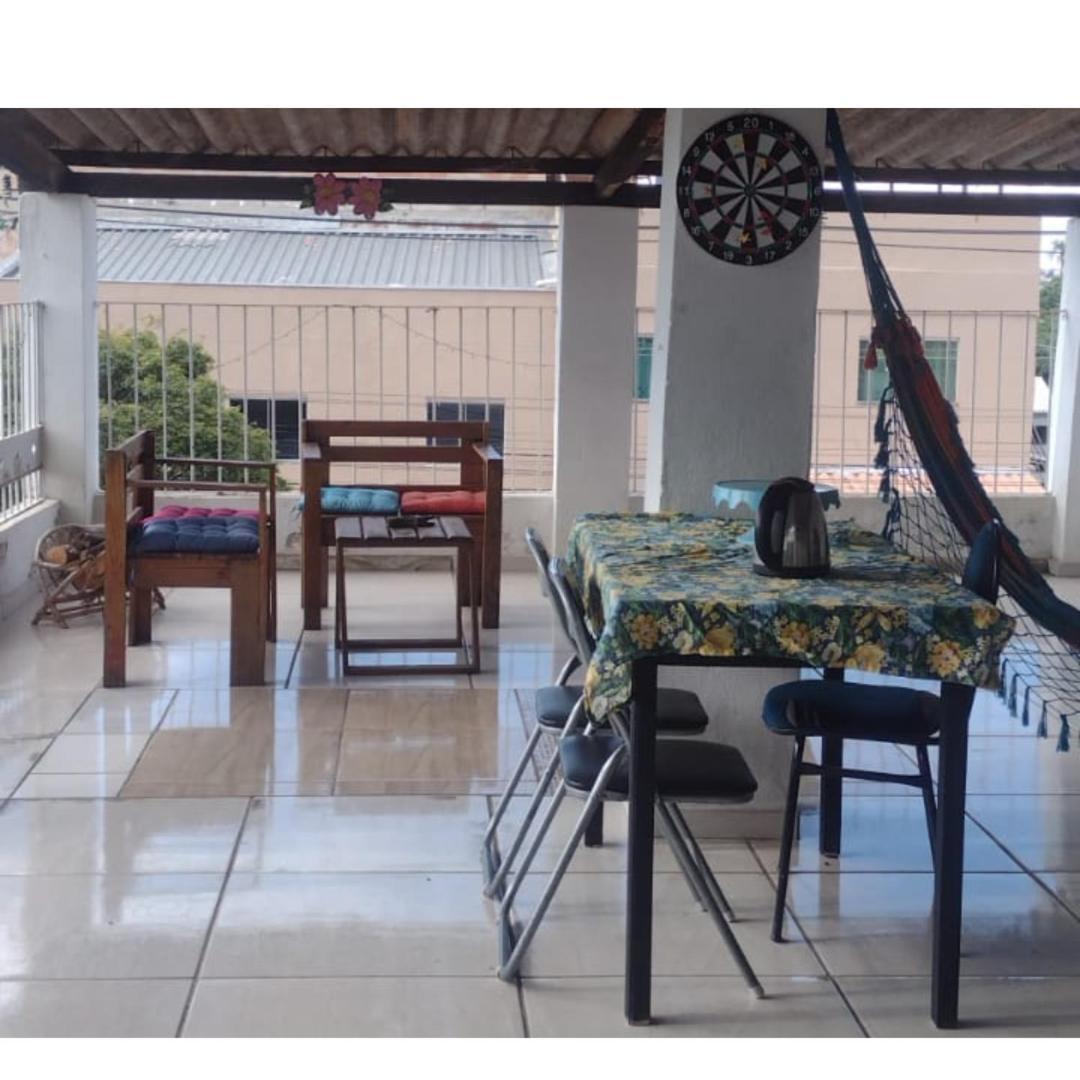 Casa Jardim Hostel Bh - Santa Efigenia - Paraiso เบโลโอรีซอนชี ภายนอก รูปภาพ